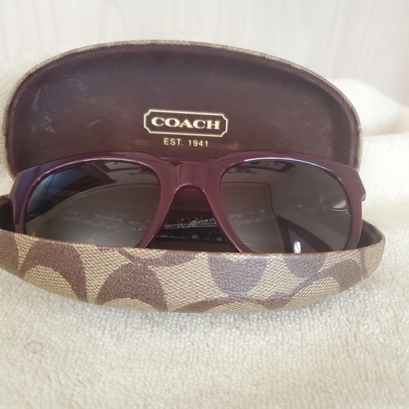 Coach Accessories - COACH 55203B Sunglasses